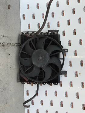 1375205 Bmw Oem E30 Condenser A/c Air Conditioning With Fan S-02