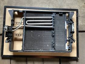 17378260 Bmw E38 7-series A/c Condenser Power Steering Cooler W Shroud #br