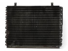 64541392913 Bmw 1991 - 1995 5 Series E34 Condenser Fan Shroud Electric Cooling Motor Oem