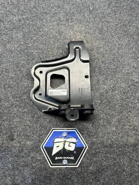 64536808535 Bmw / Toyota 2020-2023 Supra Gr A/c Condenser Mount Bracket Oem