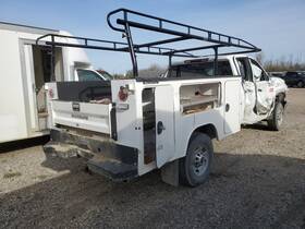 85524339 Chevrolet Used A/c Condenser Fits 2022 Silverado 2500 Pickup Gasoline Grade A