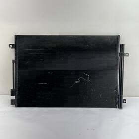 Chrysler 835032332019c 2017 - 2025 Pacifica 3.6l A/c Air Conditioner Cooling Condenser Oem