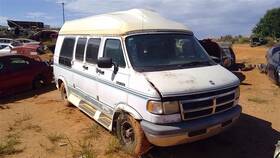679-00846 Dodge Truck Ac Condenser Fits 95-97 1500 Van 178678