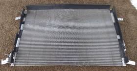 19e765 Ford 2015-2023 Mustang 5.0l Oem Radiator Condenser Only