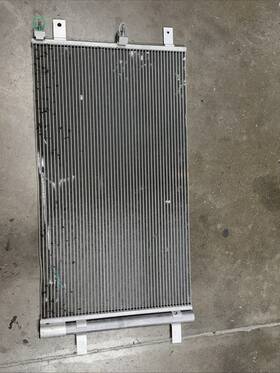 Ford Kl3z-19712-c Genuine Condenser Assembly