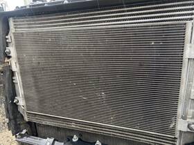 A22-72459-000 Freightliner Detroit Dd15 A/c Condensers Used P-15732