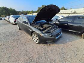 T2h37896 Jaguar Used A/c Condenser Fits 2017 Xe 2.0l Gasoline Grade A