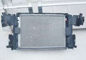 A0995000854 Mercedes-benz 2017 - 2020 R231 Sl450 A/c Condenser Transmission Cooler Radiator