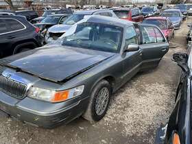 679-00834b Mercury Ac Condenser Fits 99-02 Crown Victoria