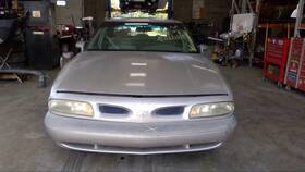 156723 Oldsmobile Used A/c Condenser Fits 1997 Eighty Eight Grade A
