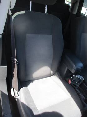 156730 United Recyclers Group Used Front Right Seat Fits 2011 Jeep Patriot Bucket Manual Without Air Bag Cloth R