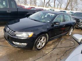 561820411 Volkswagen Used A/c Condenser Fits 2013 Passat Grade A