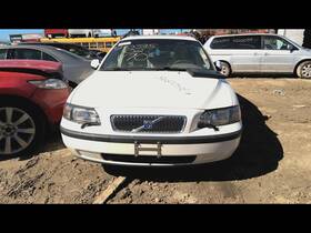 306766023 Volvo Used A/c Condenser Fits 2002 70 Series Sw Grade A