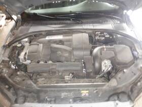307945444 Volvo Used A/c Condenser Fits 2011 80 Series Grade A
