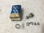 Murray 207310 Exp Valve For 73-78 Gm Vehicles W/vir 2724001 9956836. Fixed Price $17.00.