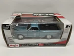 Maisto Premier 1:25 Scale Blue 1965 Chevy El Camino Damaged Box. Fixed Price $11.99.