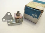 Nos 1979-83 Chevy Buick Olds Pontiac A/c Compressor Cutoff Switch Gm 10004200. Fixed Price $14.99.