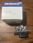 Genuine Nos Gm 15094285 (acdelco 15-71991) Hvac Blower Motor Resistor. Fixed Price $18.95.