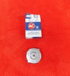 Nos 1962-74 Chevy Pontiac Olds Corvette Z28 Ss Gto 442 Radiator Cap Gm 861050. Fixed Price $149.99.